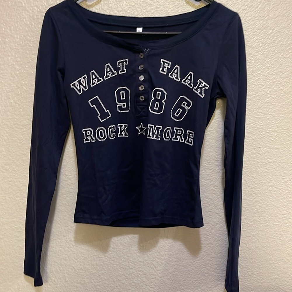Navy Long Sleeve Graphic Top